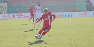 I biancorossi, nonostante i due gol siglati da barillà e gytkajer e le tante occasioni create da rete, non riescono a cogliere la vittoria a causa della. Lglegyzpm6pgwm