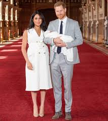 Get in touch with książę harry (@ksiazesussex) — 68 answers, 2161 likes. Meghan Markle I Ksiaze Harry Pokazali Synka Pomponik Pl