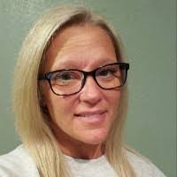 Crystal Cluff's Instagram, Twitter & Facebook