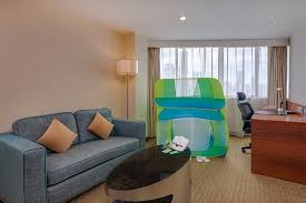 Holiday inn shenzhen donghua locates in the center of vibrant nanshan district, 15 minutes drive from the shenzhen airport, 15 minutes to shekou ferry pier with transfers to the international airport. Kids Suite Picture Of Holiday Inn Shenzhen Donghua Tripadvisor
