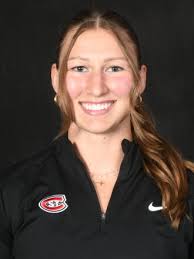 No. 2 Minnesota, No. 8 St. Cloud battle to 1-1 tie