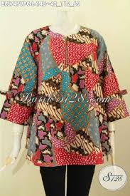 Tutoriduan akan berbagi tutorial cara mudah dan cepat desain baju batik dengan menggunakan aplikasi photoshop. Desain Baju Batik Kerja Wanita Modern Blus Febi Lengan Berpita Kancing Depan Resleting Bahan Halus Motif Klasik Printing Hanya 145k Bls7479pc L Toko Batik Online 2021