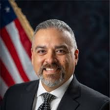 Jean Orozco's Instagram, Twitter & Facebook