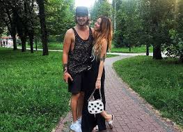 Maybe you would like to learn more about one of these? Vladimir Dantes Sdelal Syurpriz Nadezhde Dorofeevoj V Chest Godovshiny Svadby Video Glamurchik Tochka Net