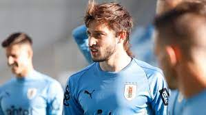 Giovanni gonzalez, matias vecino, lucas torreira, federico valverde, matias vina; Porto Esta Interesado En Matias Vina Fucile Lo Elogio Y Dijo Que Esta Listo