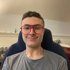 Ian Roe's Instagram, Twitter & Facebook