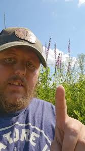 This week, SGI's Central Appalachian Grasslands Coordinator Alaina  Krakowiak teamed up with cliff-face ecologist Laura Boggess to search for  "vertical grasslands" in the Cumberland Gap. The harsh growing conditions  found