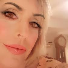 Priscilla Crowley's Instagram, Twitter & Facebook