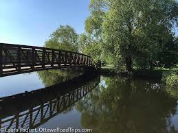 Put your film knowledge to the test and see how many movie trivia questions you can get right (we included the answers). Trivia Quiz 21 An Outaouais Hotel A Perth Statue And A Scary Orchard Ottawa Road Trips