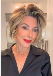 Dominique Sacha Haircut