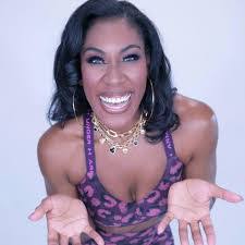 Sandy Pope's Instagram, Twitter & Facebook