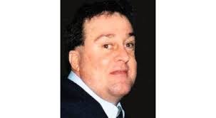 Andrew Proffitt's Instagram, Twitter & Facebook