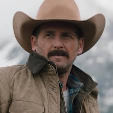 Josh Lucas breaks down his younger John Dutton.