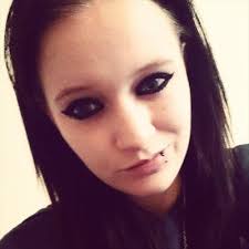 Hannah Hedges (@warthess)