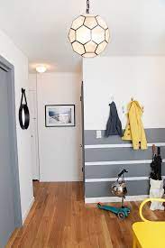 Ideen Fur Wand Streifen Ein Beliebtes Designelement Zuhause Schlafzimmer Wand Designs Zimmer Streichen Ideen Und Wandgestaltung