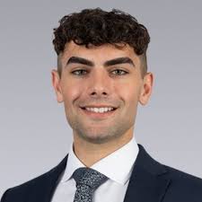 After an amazing three years studying BSc Human and Physical Geography at  the University of Reading, I am pleased to have graduated with a 2:1.