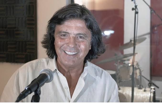 Revelada a causa da morte do cantor Luís Represas - Vidas - Correio da Manhã