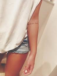 ♥ in today's video, i share my do & don't suggestions for picking your next tattoo placement. 70 Perfect Tattoo Placement Ideas That Are Actually Brilliant Elegant Subtle Tattoos Girl Arm Tattoos Girl Tattoos