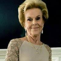 Michelle Mathis's Instagram, Twitter & Facebook