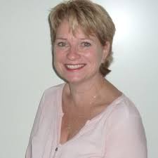 Michelle Stam op LinkedIn: Propodeuse binnen! 🎓 Ik heb mijn propodeuse  behaald voor de opleiding…