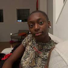 When She Don T Look Like What She Looks Like On Instagram Kaylanicolejones Rostos De Meme Cara De Deboche Imagens Memes