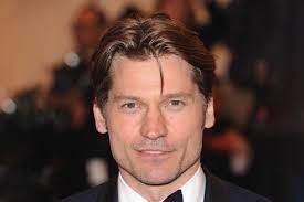Modeled after elvis presley, samuel gets a pompadour hairstyle. 20 Best Middle Part Hairstyles For Men Man Of Many