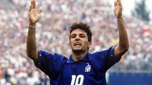 Scopri tutti gli annunci privati e di agenzie e scegli con immobiliare.it la tua futura casa. Happy 50th Birthday Roberto Baggio The Greatest Moments From The Italy Legend S Career Goal Com