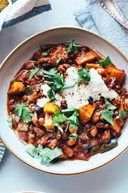 Honestly A Dutch Oven Is Worth Every Penny Here Are The 12 Recipes I Swear By Oven Recipes Dinner Oven Recipes Healthy Dutch Oven Recipes