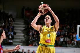 Cambage was born in london to a nigerian father and australian mother. Las Vegas Aces Say Liz Cambage Set To Miss 2020 Wnba Season Abs Cbn News