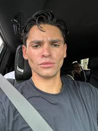 Luke Bowling (@BowlingLuke)