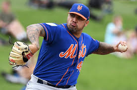 The santiago family thanks everyone for supporting hector and give hugs all around. Mariners Select Hector Santiago Designate Sam Delaplane Mlb Trade Rumors