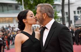 She is the girlfriend of popular actor mel gibson with whom she has a son. Mel Gibson S Girlfriend Gives Birth To Actor S 9th Child Nepal24hours Com Integration Through Media Nepal24hours Com Integration Through Media
