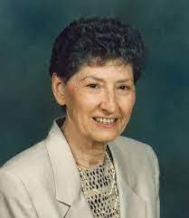 Lori Dahl's Instagram, Twitter & Facebook