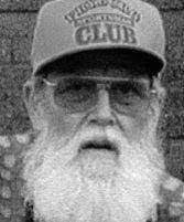 Daniel Huska's Instagram, Twitter & Facebook