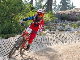 Each teen will be taught fundamental bike movements like balance and control before progressing to harder. Teen Downhill Bike Camp Stevens Pass Ski Resort