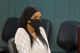 Flordelis is accused of being the mastermind of the murder of her husband and fellow pastor anderson do carmo, which took place on june 16, 2019, at the door of the couple's home in niterói (rj. Invs70jdmwmg6m