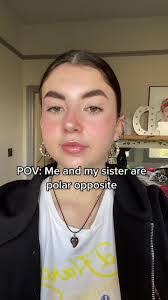 Jada Peck's Instagram, Twitter & Facebook