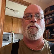 Using low beams in fog is safer