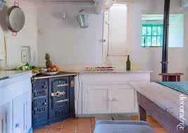 3462 ofertas de alquiler íntegro o por habitaciones para tu escapada en la casa está muy bien, es enorme, súper espaciosa, con una cocina espléndida, un. Casa Rural Frente A Los Picos De Europa En Asturias