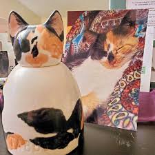 Check out our cat urn selection for the very best in unique or custom, handmade pieces from our pet urns shops. Ceramic Cat Urn Custom Radiant Heart After Care For Pets
