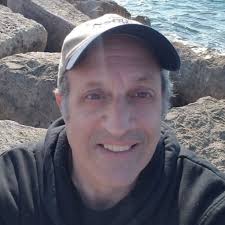 Is there access to Goote Beach from Kadesh Boulevard?