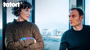 Fernsehfilm deutschland 2018 +++ um einen doppelmord, eine brandleiche und zwei übermüdete kommissare geht es im dritten tatort. Die Dritte Haut Tatort Ard Das Erste