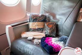 Transat and corsair are charters which is why they're so with air france i fly through paris. J Ai Teste Pour Vous La Classe Club D Air Transat Je Papote