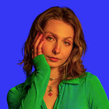 Eva Govea's Instagram, Twitter & Facebook