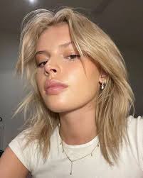 Amelia Griffiths (ameliajg1)