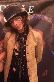 Drummer emerson barrett of palaye royale attends the vip reception of mixed messages, a brand new collection of fine art by billy morrison at the desmond on june 11, 2016 in los angeles, california. Emerson Barrett Emerson Barrett Palaye Royale Best Indie Bands