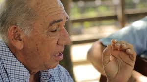 Tríptico de un porro de amor más allá del pentagrama