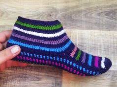 Tig Isi Kilim Desenli Patik Modeli Yapimi M Visible Com Patikler Tig Isleri Orgu