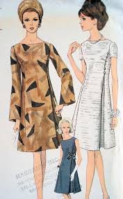 1960s Beautiful Dress Pattern High Fitted A Line With Inverted Front Left Pleat Bell Shape Or Short Slee Vintage Dress Patterns Vintage Outfits Vogue Patterns