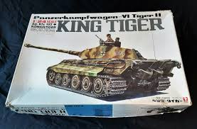 The tiger ii, often referred to as the king tiger or even bengal tiger (königstiger) was the largest and heaviest operational tank fielded by the german army in ww2. Vintage And Rare 1 24 Bandai German Ww2 King Tiger Sd Kfz 182 R C Model Kit For Sale Online